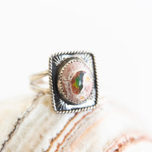 Load image into Gallery viewer, SZ 12 / FIRE OPAL

